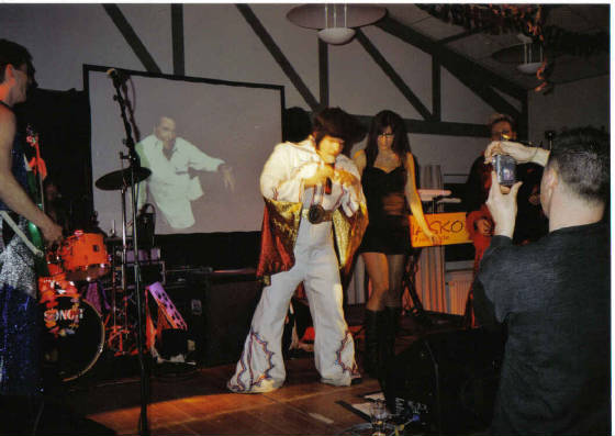 On stage with 'Das Fiasko'.jpg